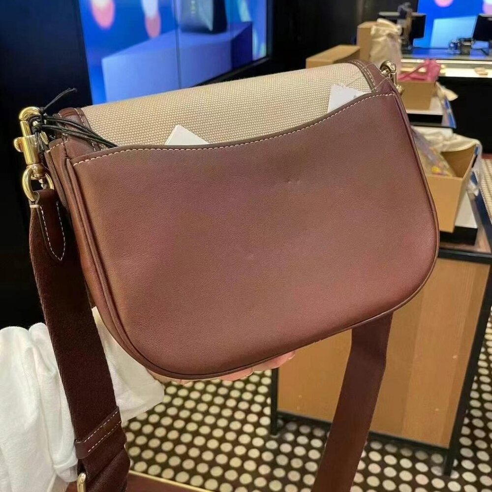 COACH Amelia Saddle Bag CR171 - Picture 3 of 7